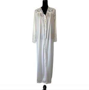 Vintage Gilead Lace Detail Robe Made in USA - Women's Size 38